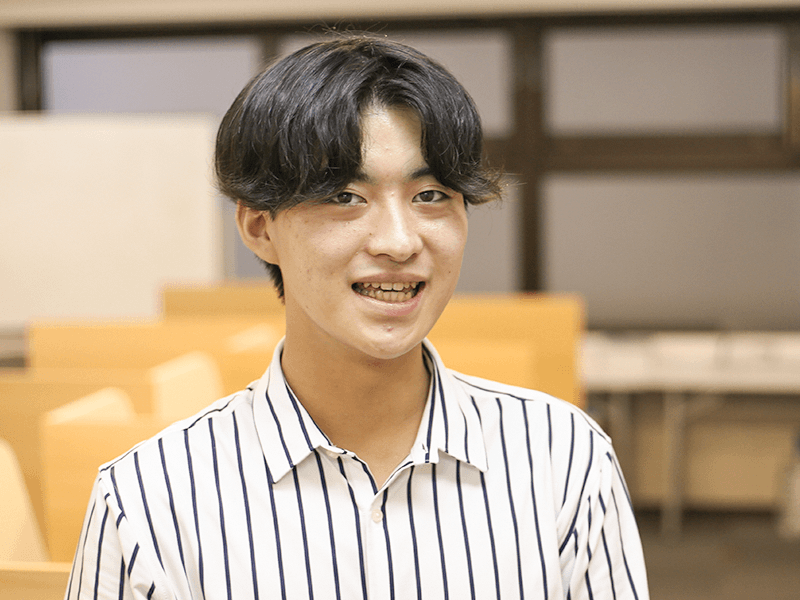 エルヴェ学院のスタッフ写真