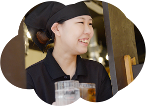 株式会社富士達、七輪焼肉安安の女性従業員の画像