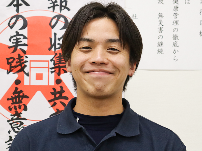 姫路合同貨物自動車株式会社採用サイトのインタビュー写真