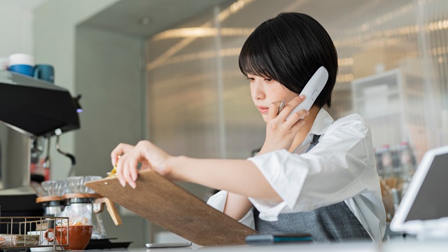 カフェバイトのイメージ