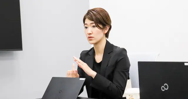 はたらこねっと導入のきっかけについて話す株式会社ビースタイル スマートキャリア担当者様