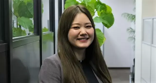 株式会社グラスト