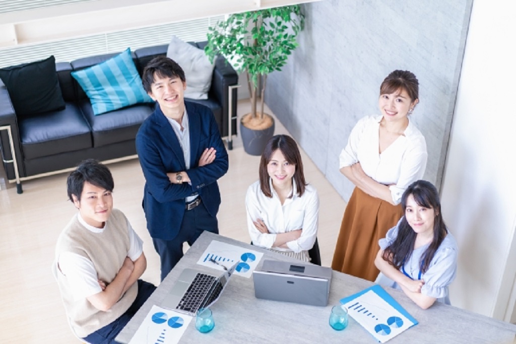 会社の未来を支える人事部のメンバーたち