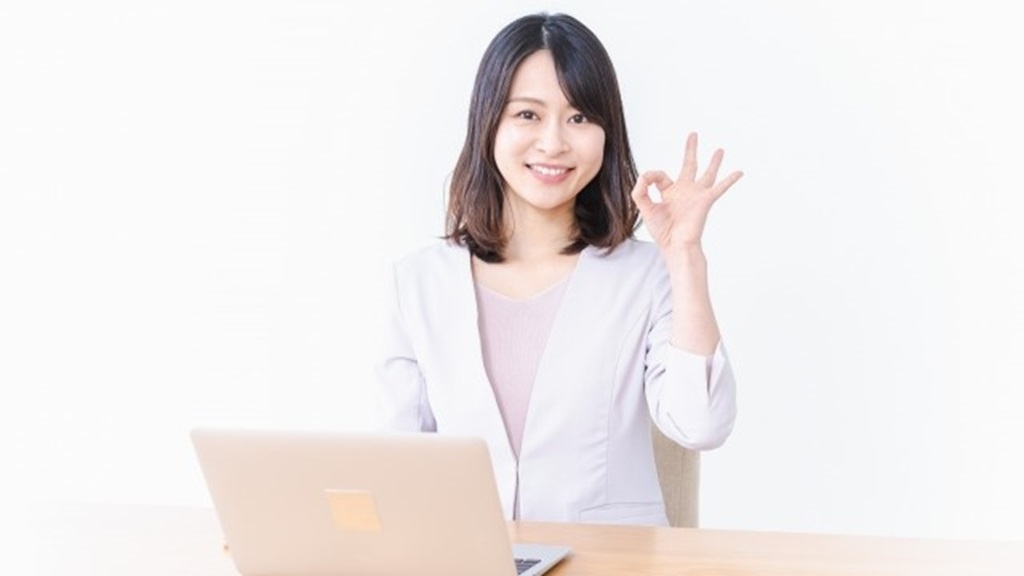 笑顔の採用担当者