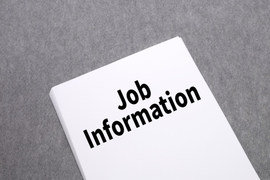 白い紙に書かれたJob Informationの文字