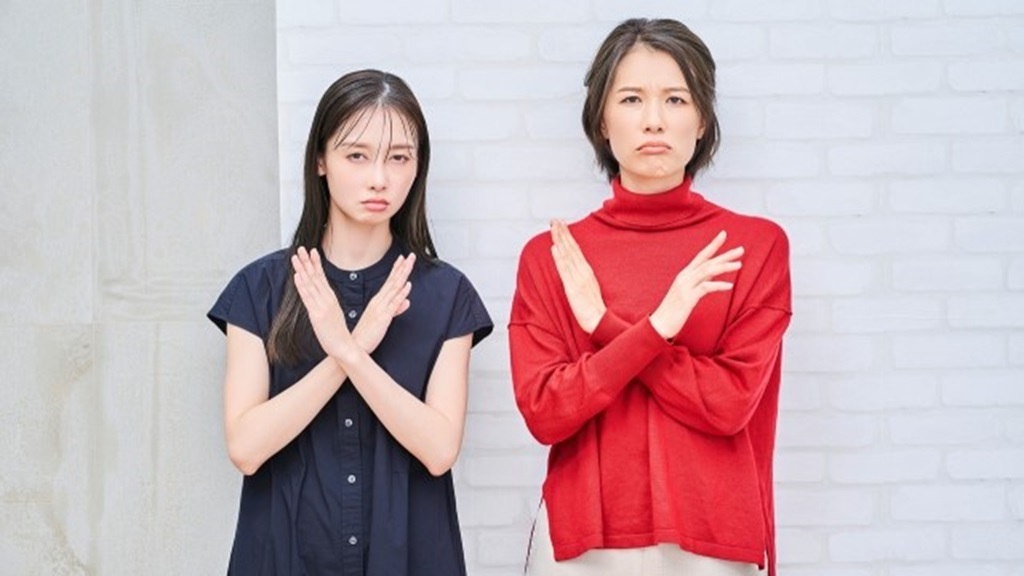 嘘の求人を忌み嫌う求職者(女性2名)をイメージ
