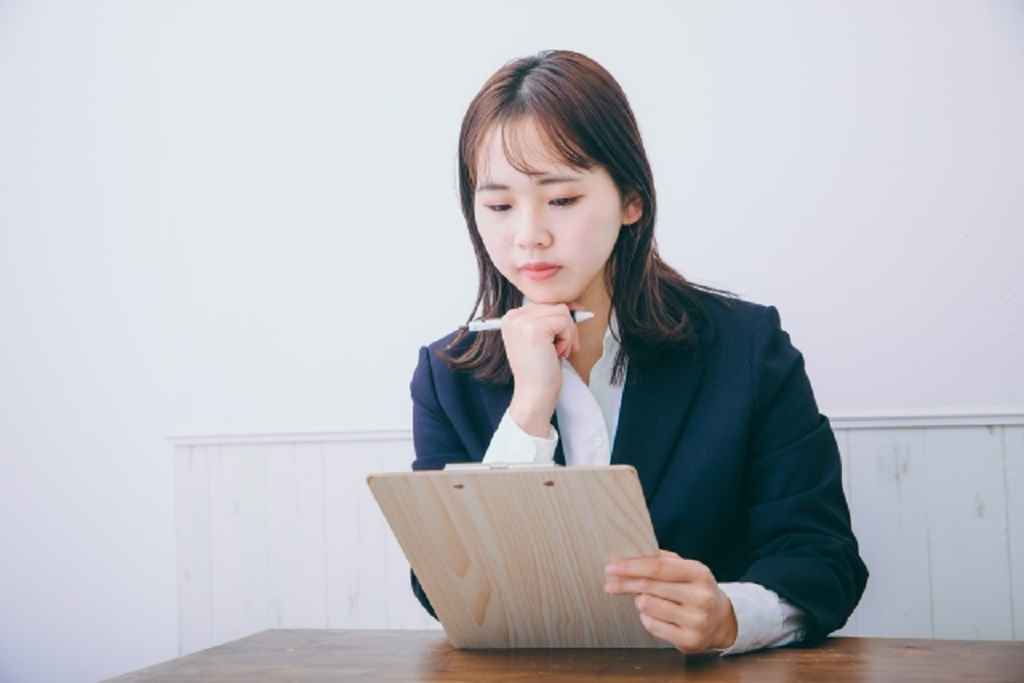 中途採用の求人を出そうか迷っている人事担当者