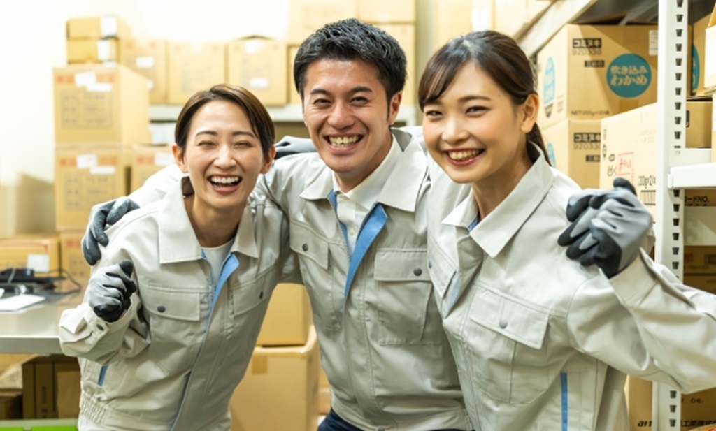 笑顔の従業員