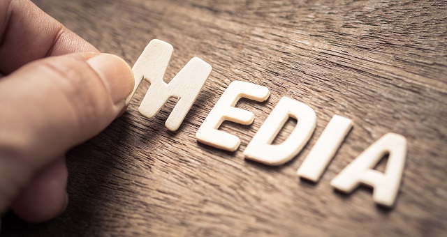 MEDIAと書かれた文字