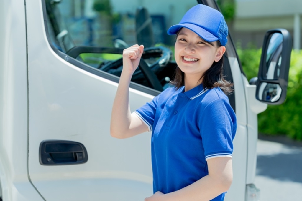 女性トラックドライバー