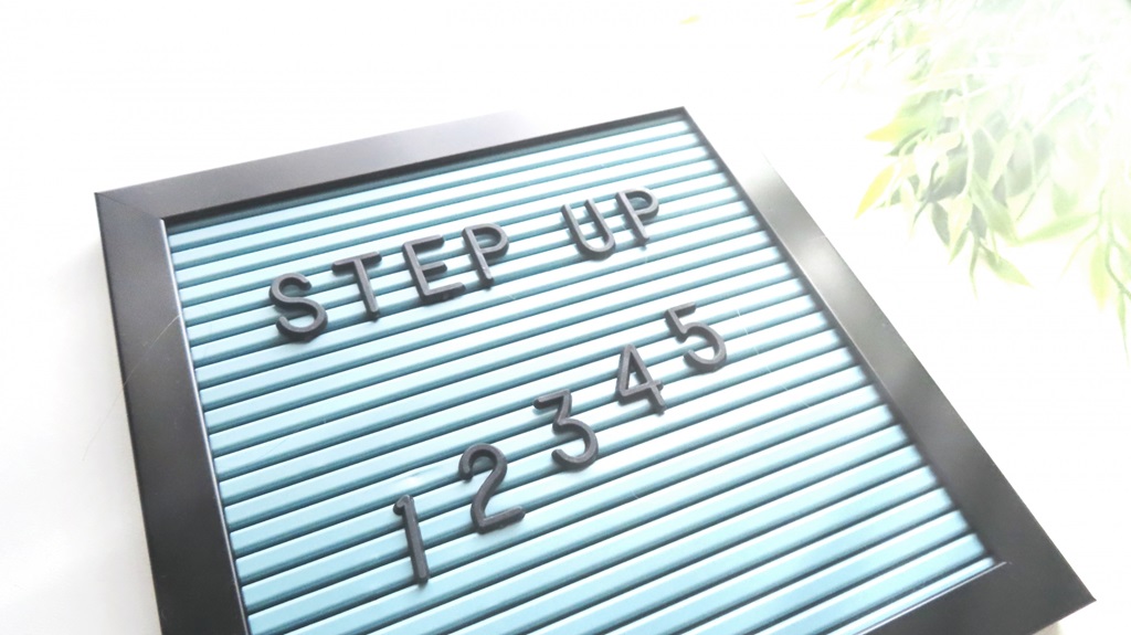 数字と段差でステップを表現