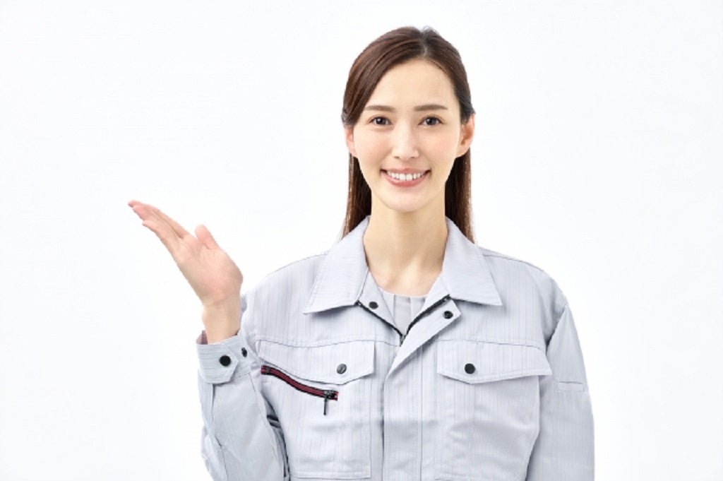 サービスを案内する警備員