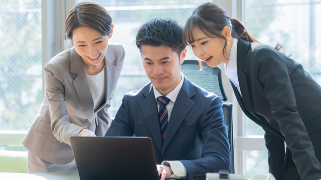 とある職場の様子をイメージ